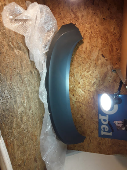 Ampera Heckspoiler grundiert original GM Opel NEU