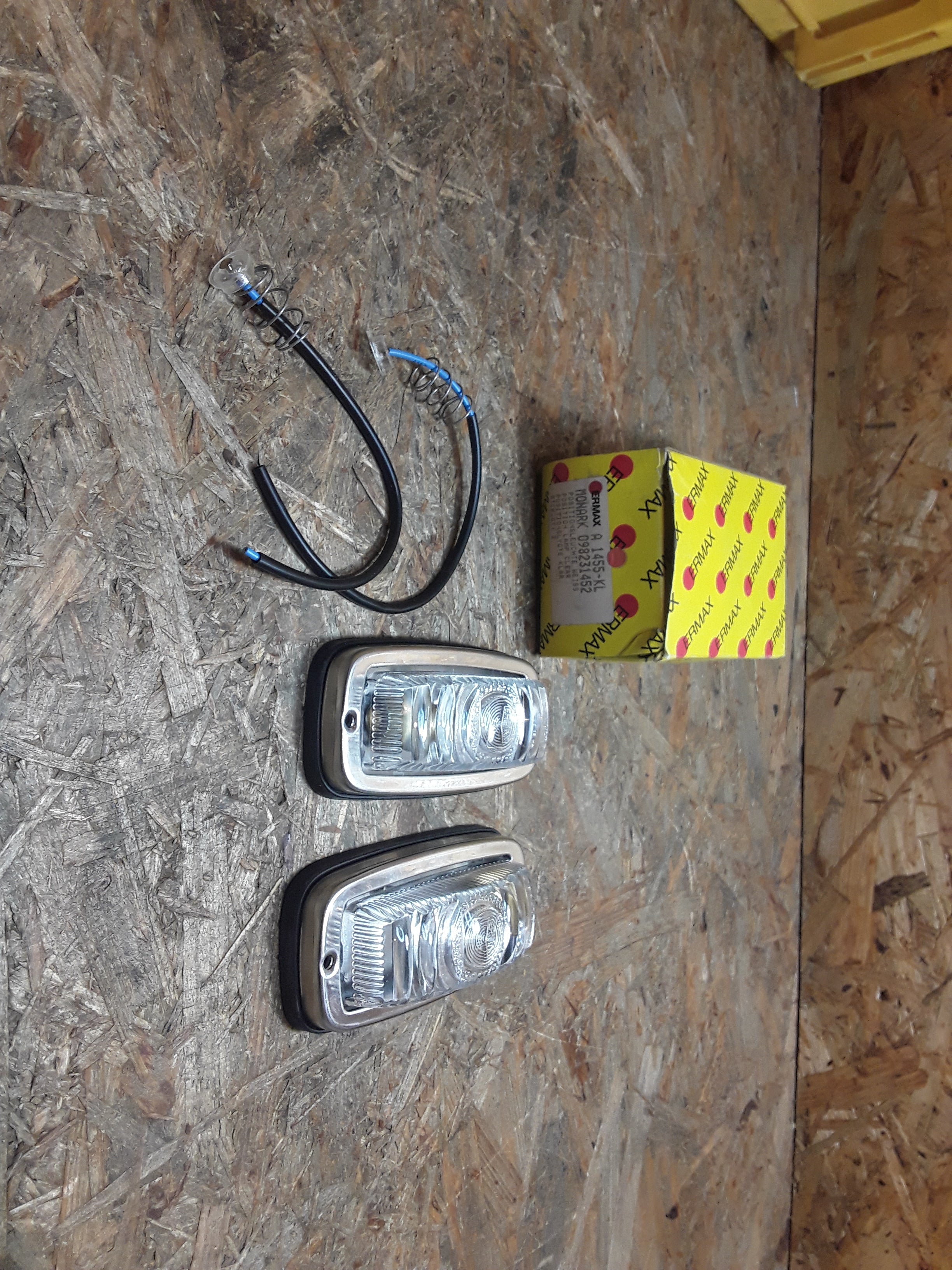 Oldtimer Positionsleuchte original ERMAX NEU – Oldtimer Thimm