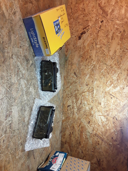 Kopie von BMW E36 Bj 91-98 Nebelscheinwerfer -Set klar original JOM NEU