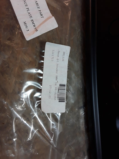 BMW 5 E34 Adapterplattw Kennzeichen original Bertolotti NEU