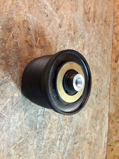 Isuzu Trooper Lenkradnabe original SELM NEU