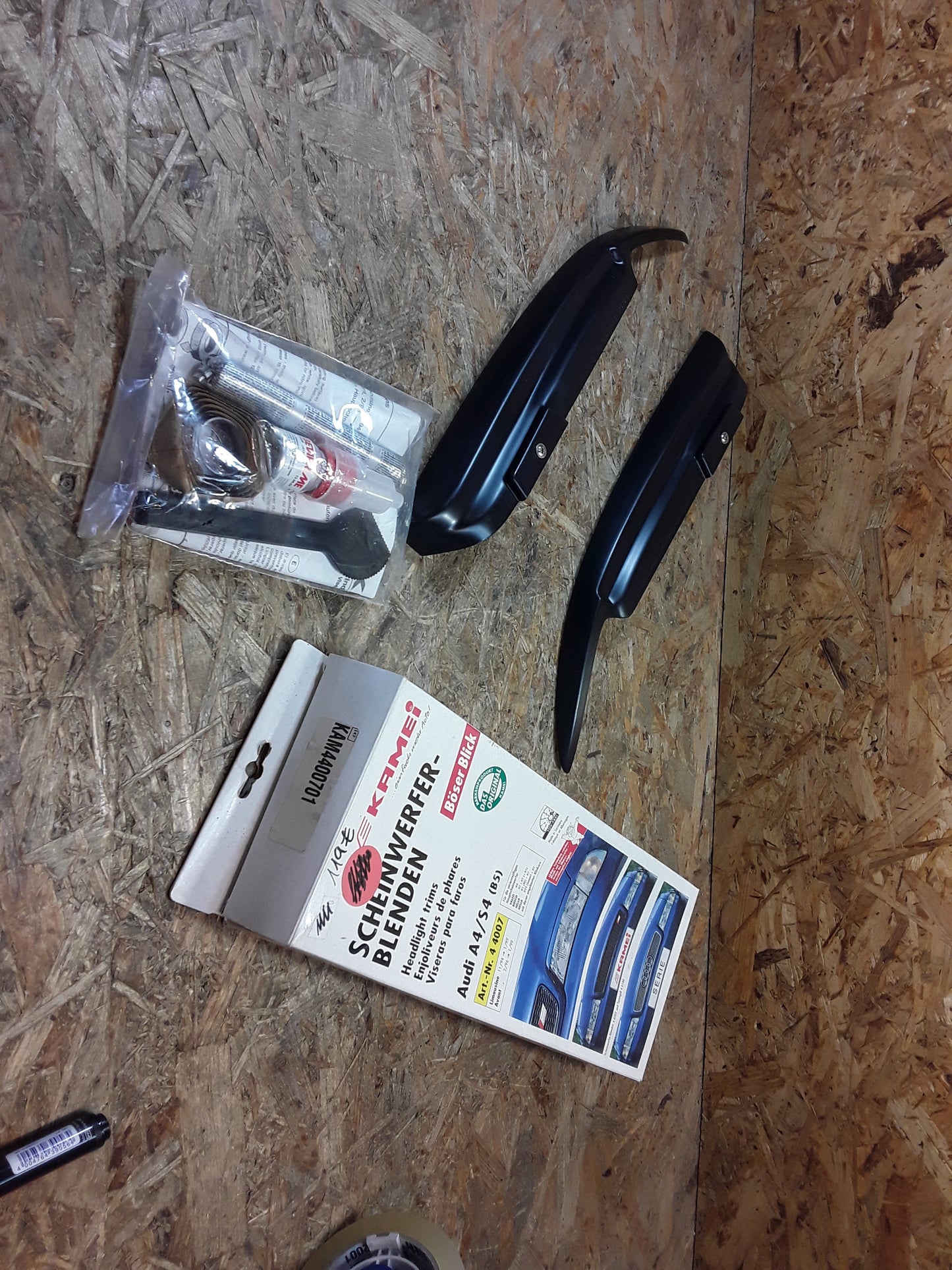 Audi A4/S4 (B5) Scheinwerferblenden original KAMEI NEU