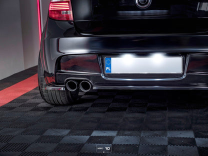 Mittlerer Diffusor Heck Ansatz für BMW 1er E81/ E87 M Paket FACELIFT  schwarz matt