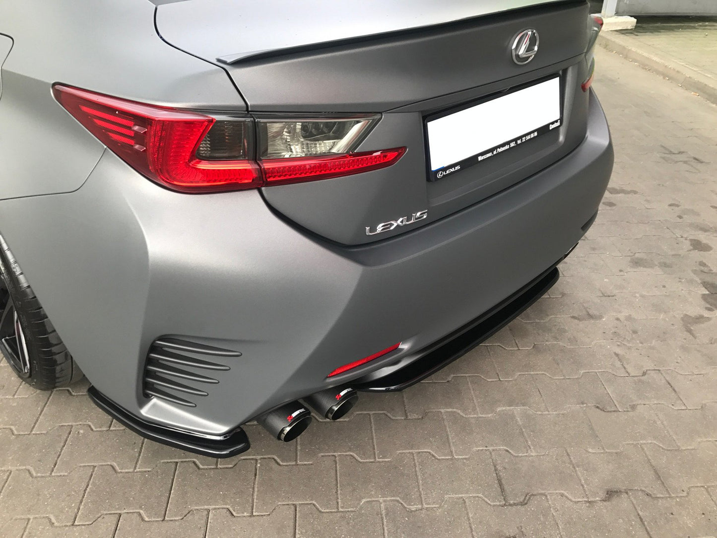 Mittlerer Diffusor Heck Ansatz für Lexus Rc  schwarz matt
