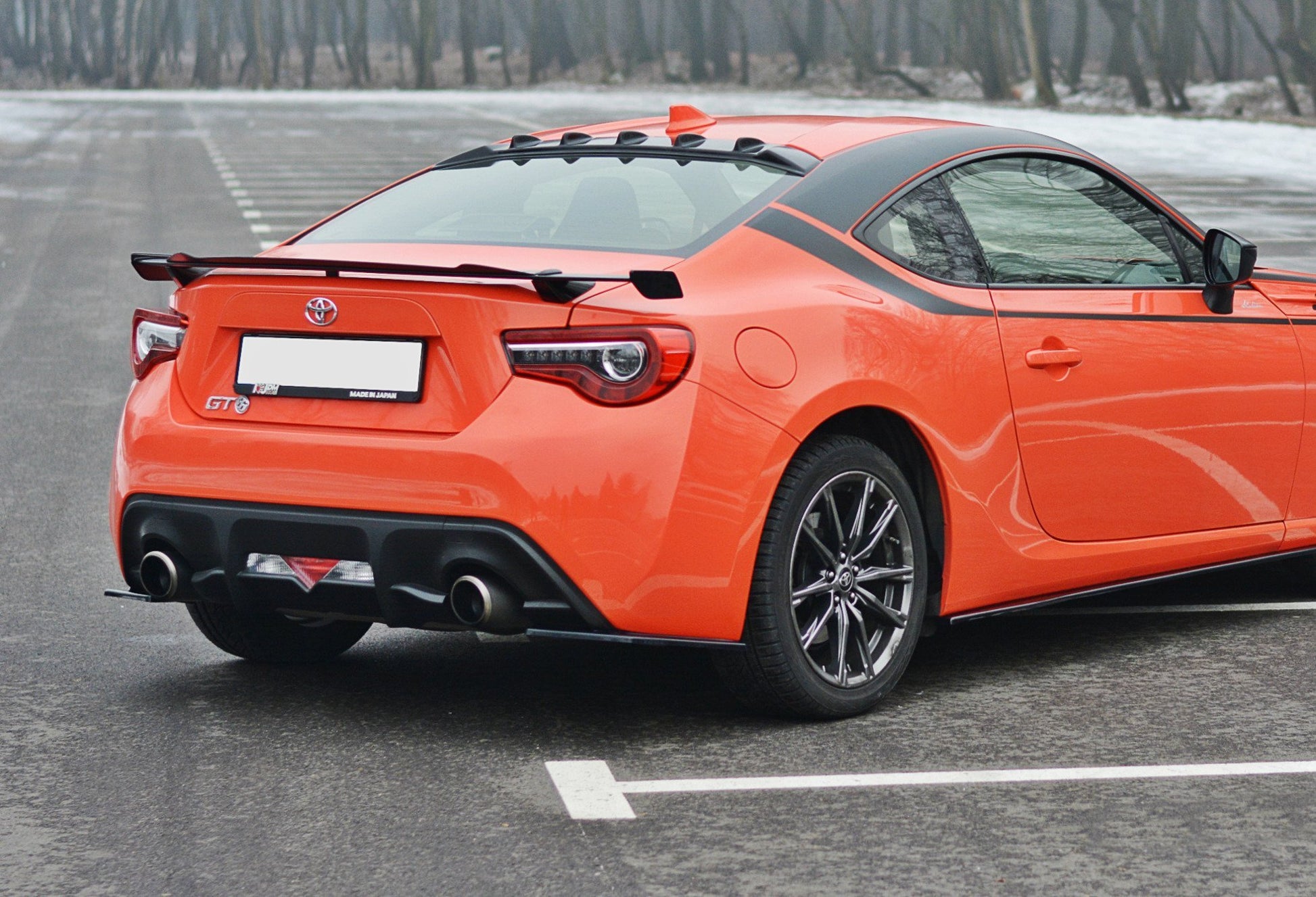 Heck Ansatz Flaps Diffusor V.1 für TOYOTA GT86 FACELIFT  Carbon Look