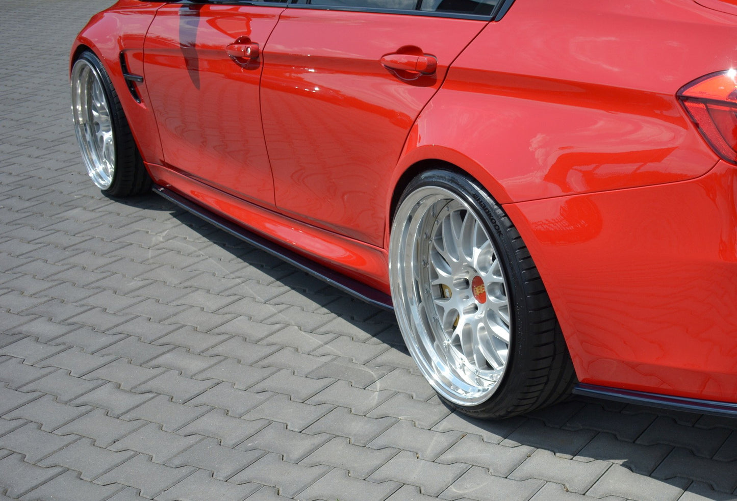 Seitenschweller Ansatz für V.1 für BMW M3 F80 schwarz Hochglanz