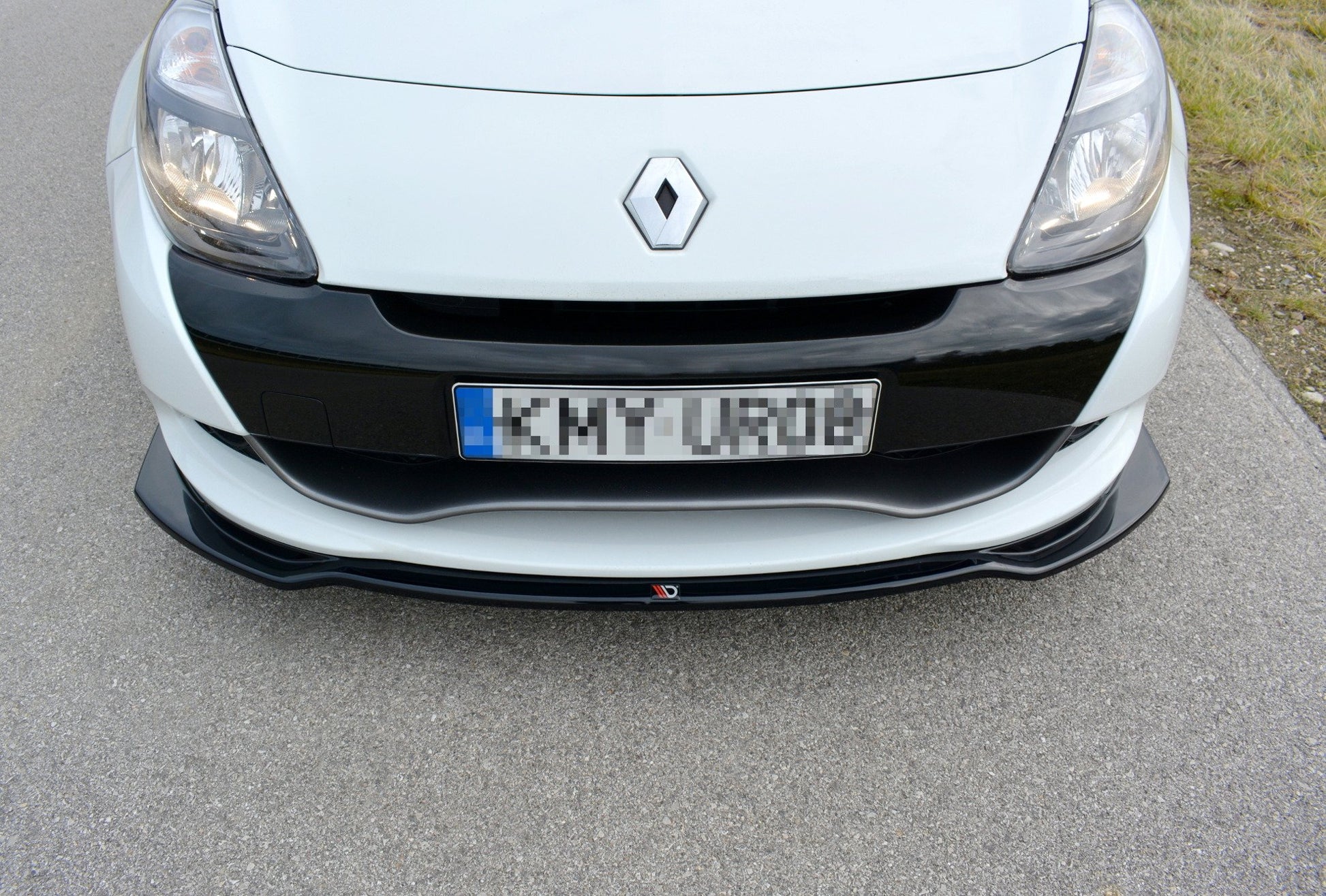 Front Ansatz V.1 für RENAULT CLIO MK3 RS FACELIFT schwarz matt