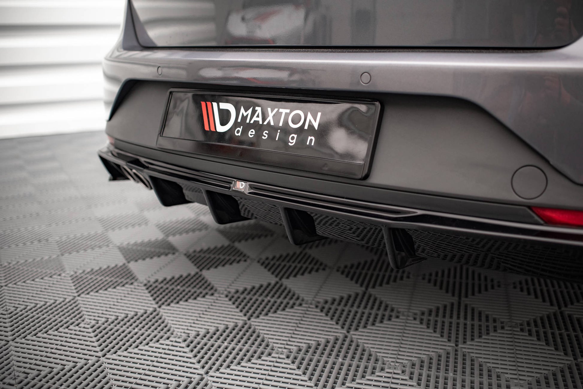 Diffusor Heck Ansatz für Seat Leon FR Sportstourer Mk3 schwarz matt