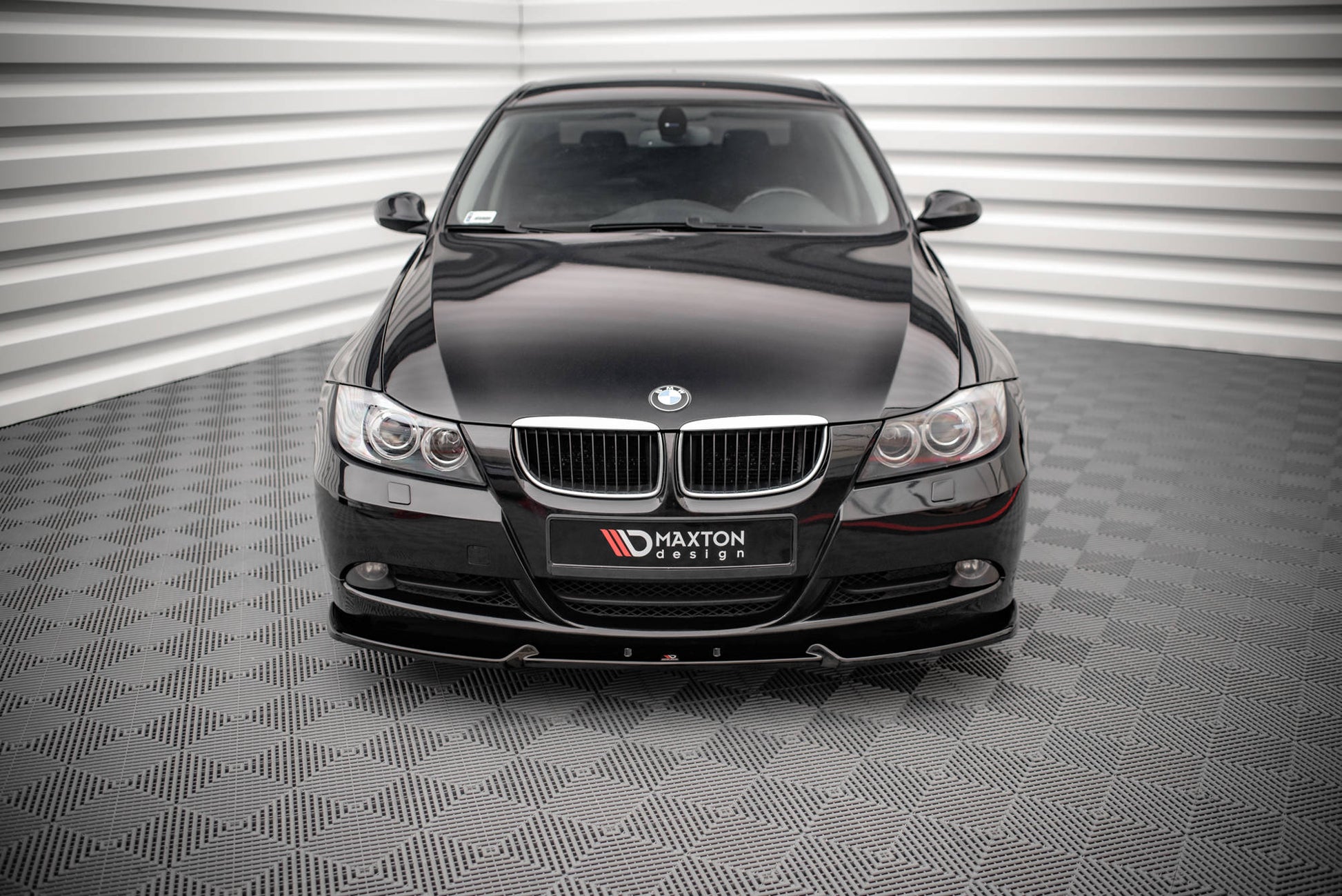 Front Ansatz V.1 für BMW 3er E90 schwarz Hochglanz