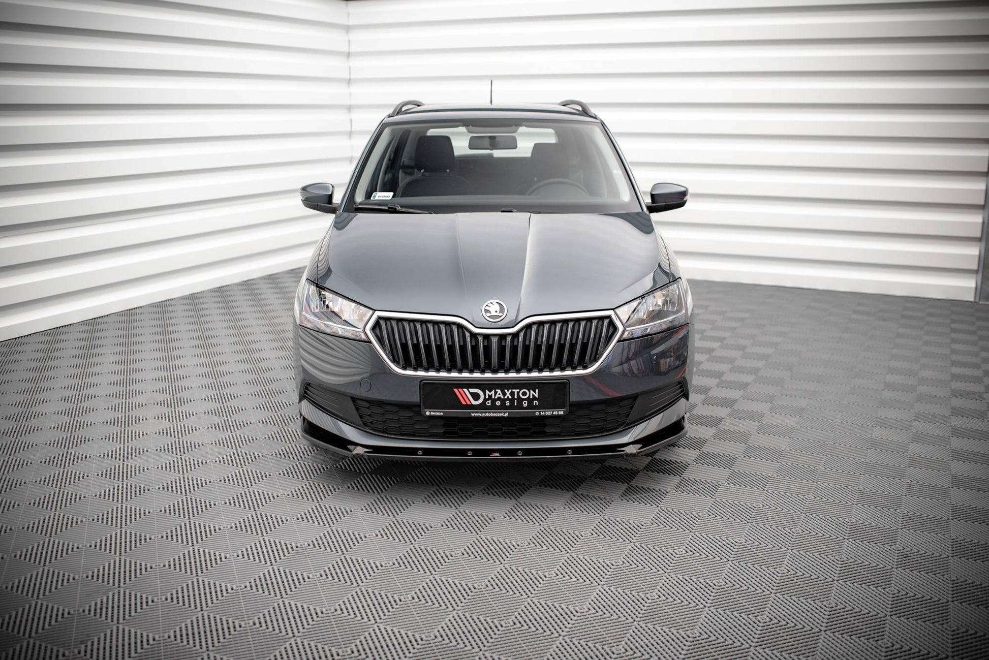 Front Ansatz für Skoda Fabia Mk3 Facelift schwarz Hochglanz