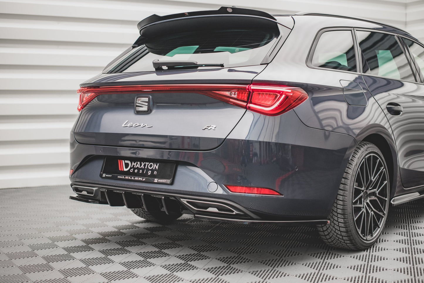 Diffusor Heck Ansatz für Seat Leon FR ST Mk4 Carbon Look