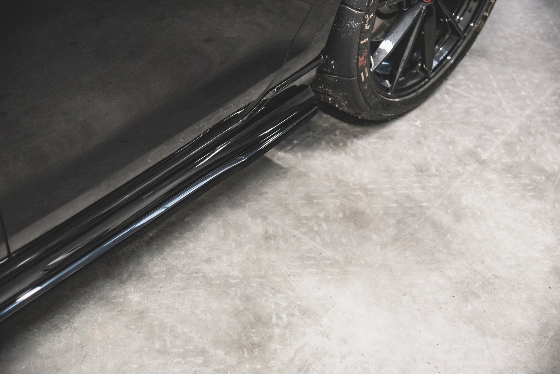 Seitenschweller Ansatz für VW Golf 7 GTI TCR  schwarz Hochglanz