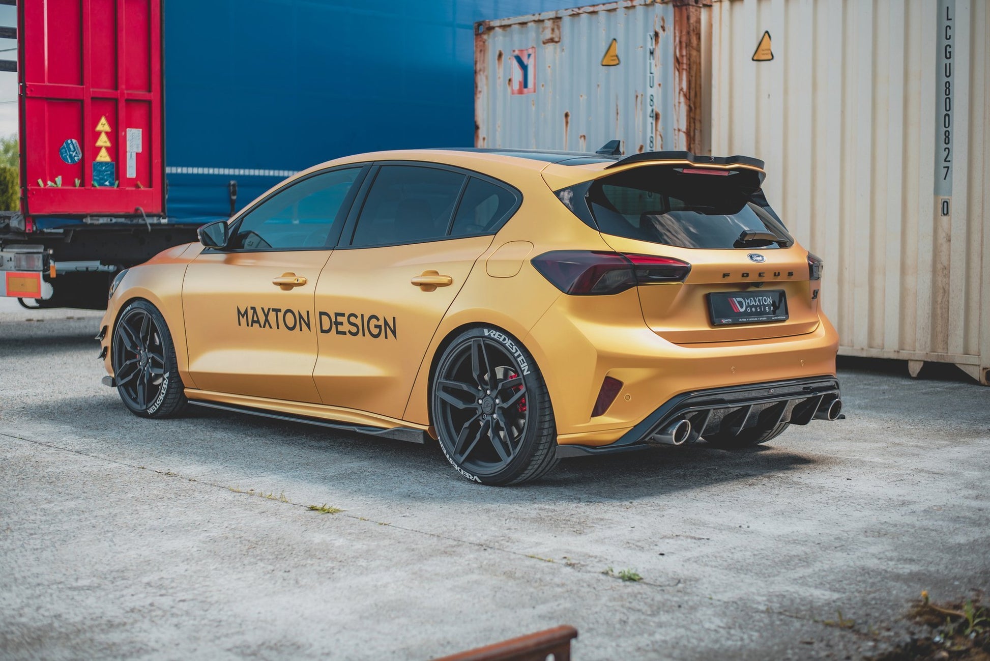 Seitenschweller Ansatz für V.4 Ford Focus ST / ST-Line Mk4 schwarz matt
