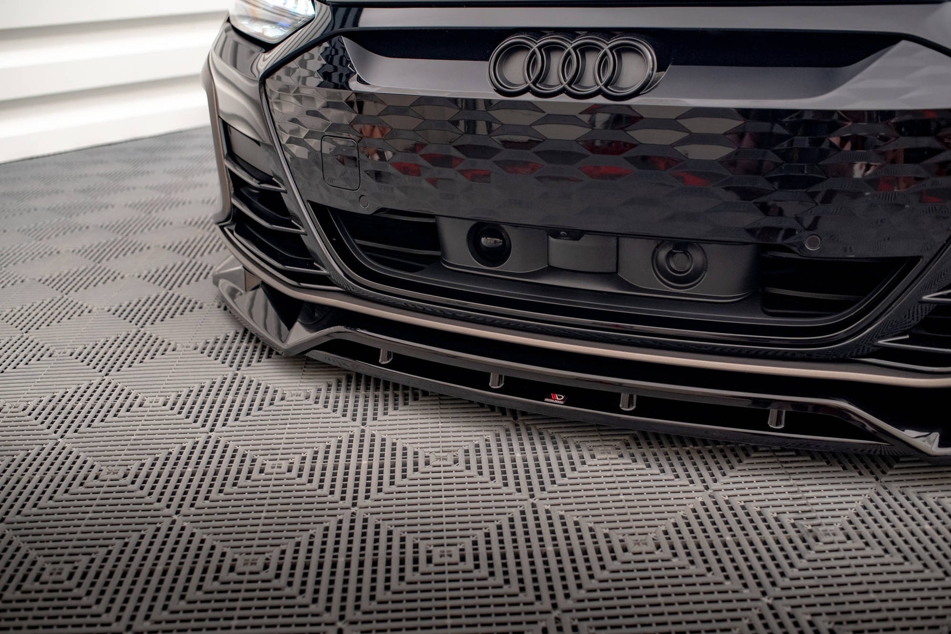 Front Ansatz V.2 für Audi e-Tron GT / RS GT Mk1 Carbon Look