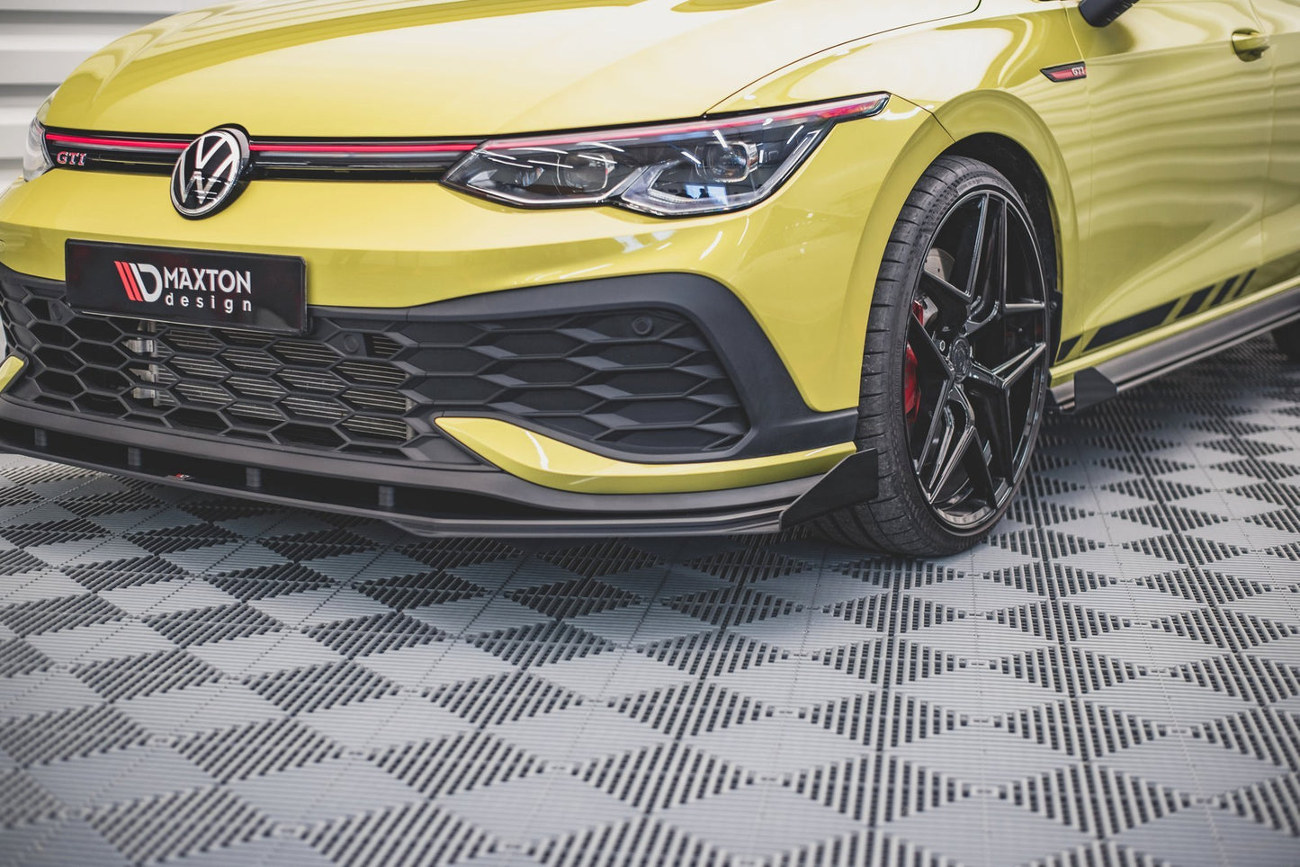 Flaps Volkswagen Golf 8 GTI Clubsport schwarz Hochglanz