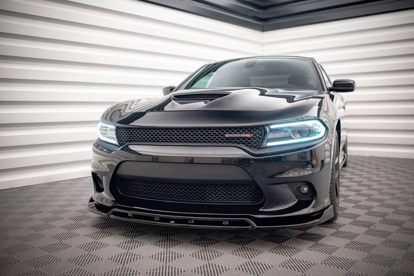 Front Ansatz V.1 für Dodge Charger SRT Mk7 Facelift Carbon Look