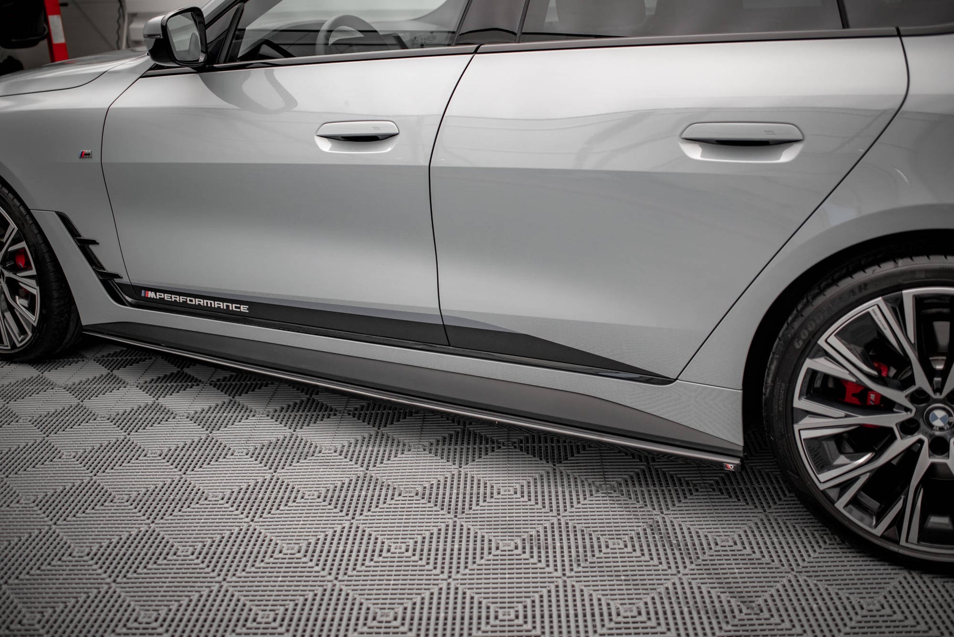 Seitenschweller Ansatz für V.1 für BMW 4er Gran Coupe M-Paket G26 Carbon Look