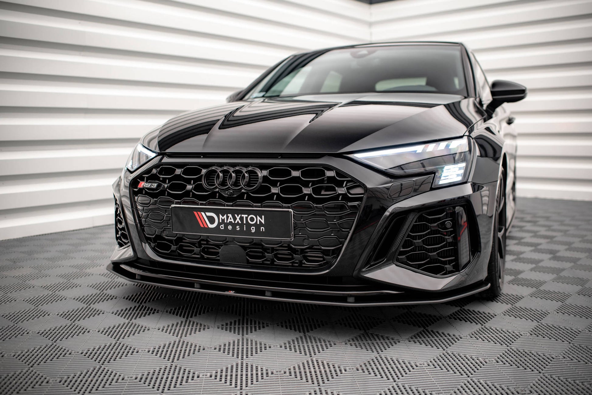 Street Pro Front Ansatz für für Audi RS3 8Y