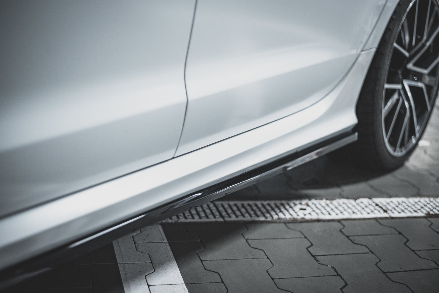 Seitenschweller Ansatz für V.2 für Audi RS6 C7 schwarz matt