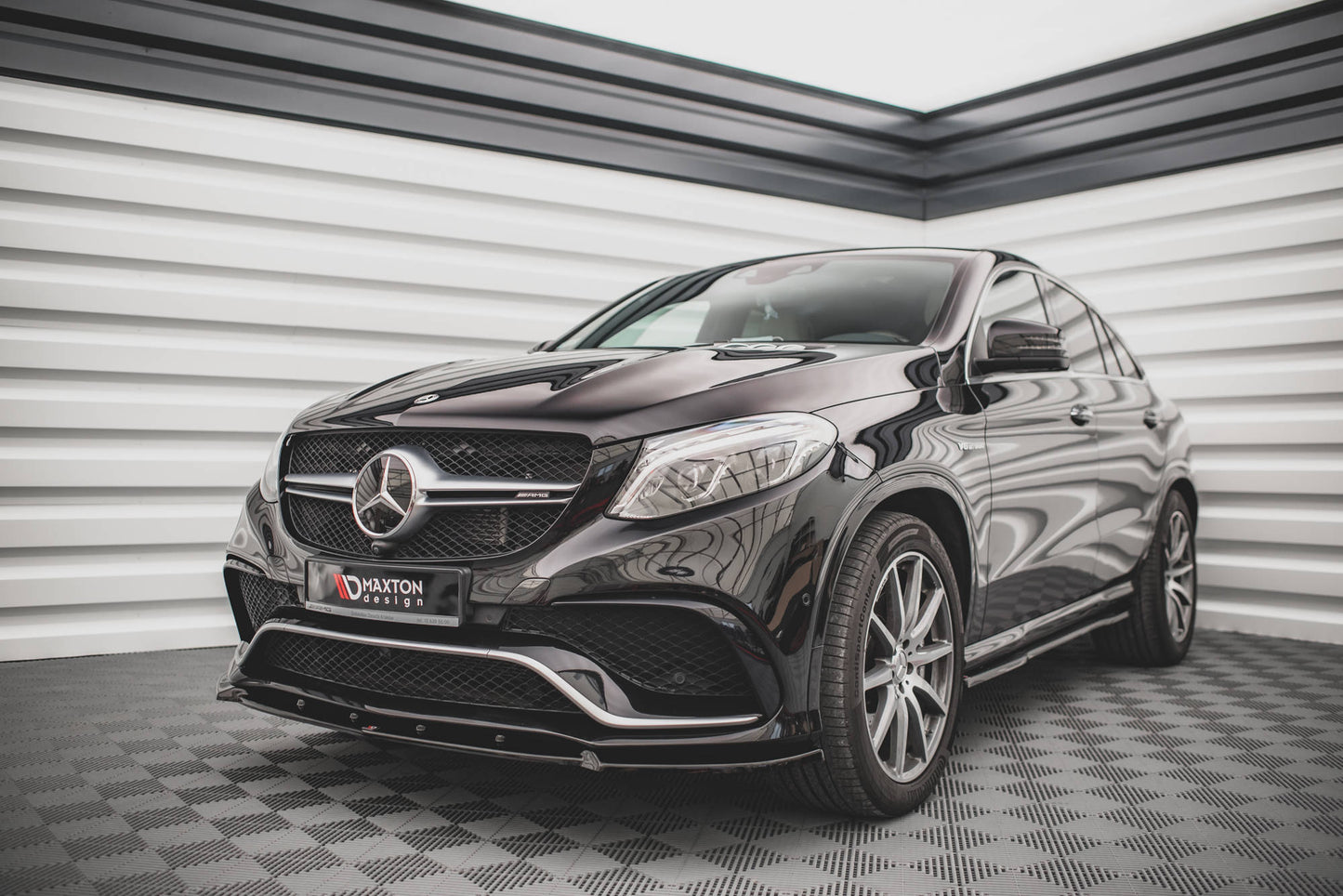 Front Ansatz V.1 für Mercedes-Benz GLE 63 AMG C292 schwarz Hochglanz