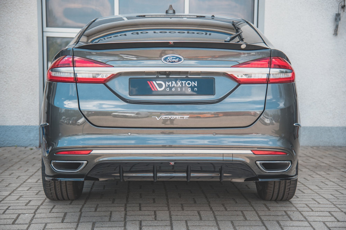 Spoiler CAP für Ford Mondeo Liftback Mk5 Facelift schwarz Hochglanz