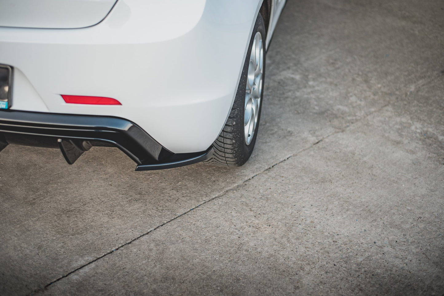 Heck Ansatz Flaps Diffusor V.3 für Alfa Romeo Giulietta Facelift schwarz matt