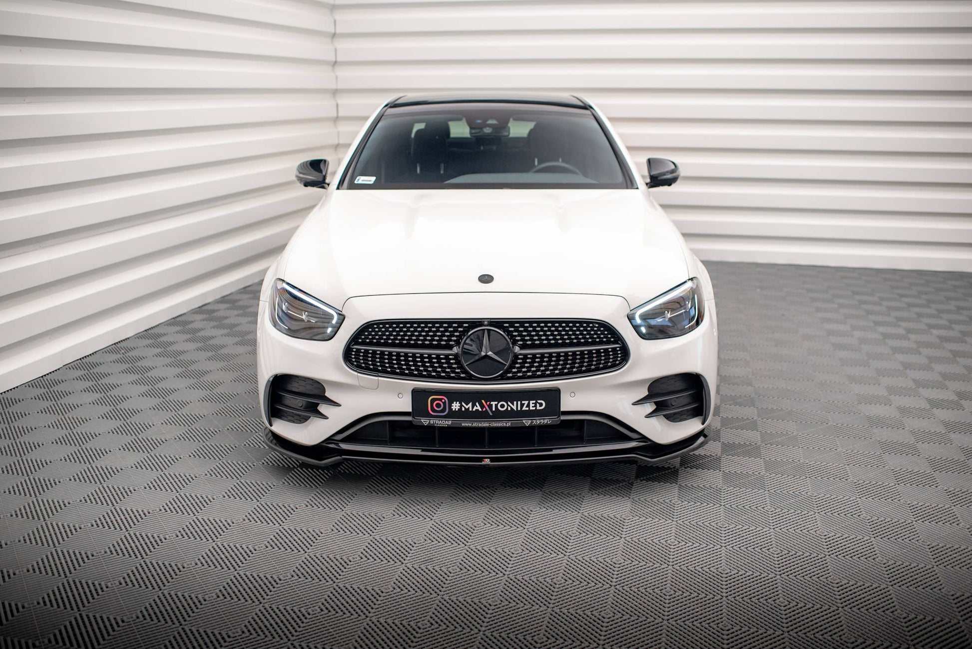 Front Ansatz V.1 für Mercedes-Benz E AMG-Line W213 Facelift schwarz matt