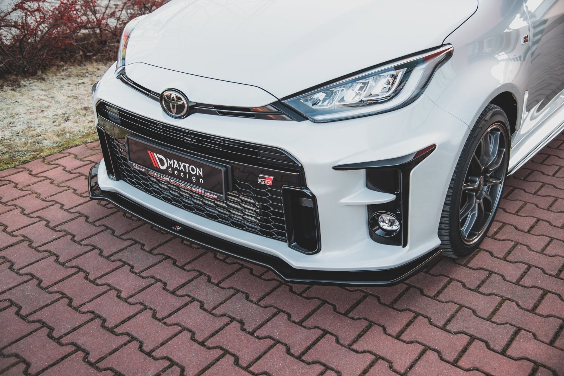 Front Ansatz V.1 für Toyota GR Yaris Mk4 Carbon Look