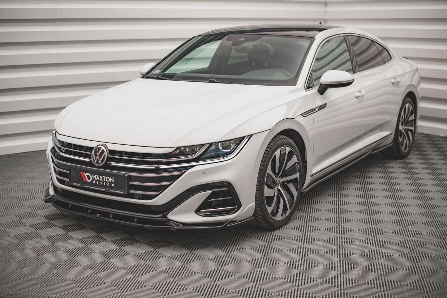 Front Ansatz V.1 für Volkswagen Arteon R-Line Facelift schwarz matt