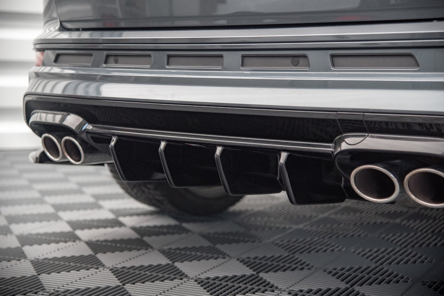 Diffusor Heck Ansatz für Cupra Ateca schwarz matt