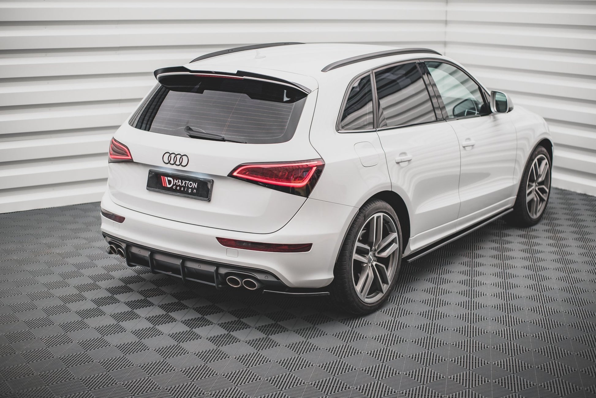 Heck Ansatz Flaps Diffusor für Audi SQ5 Mk1 (8R) schwarz matt