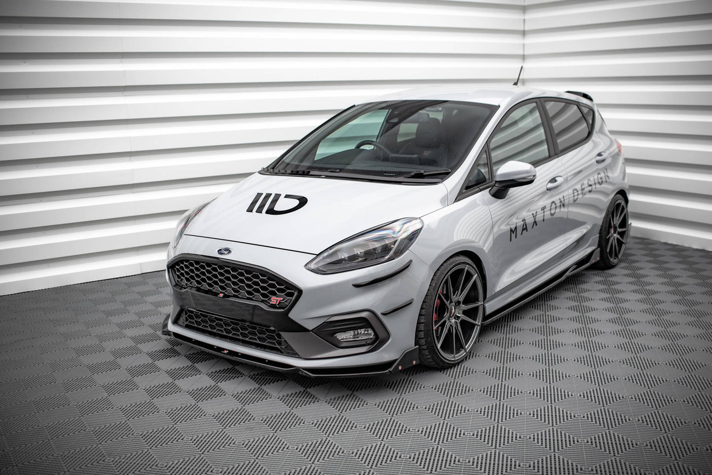 Verlängerung motorhaube Ford Fiesta Standard/ ST-Line/ ST schwarz matt