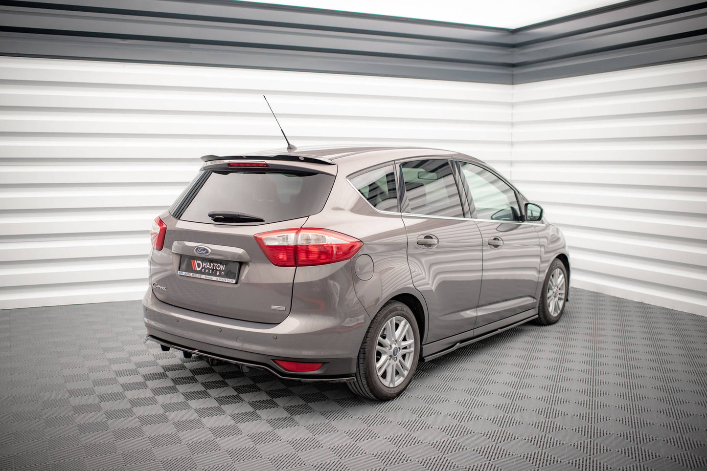Spoiler CAP für Ford C-Max Mk2 Carbon Look