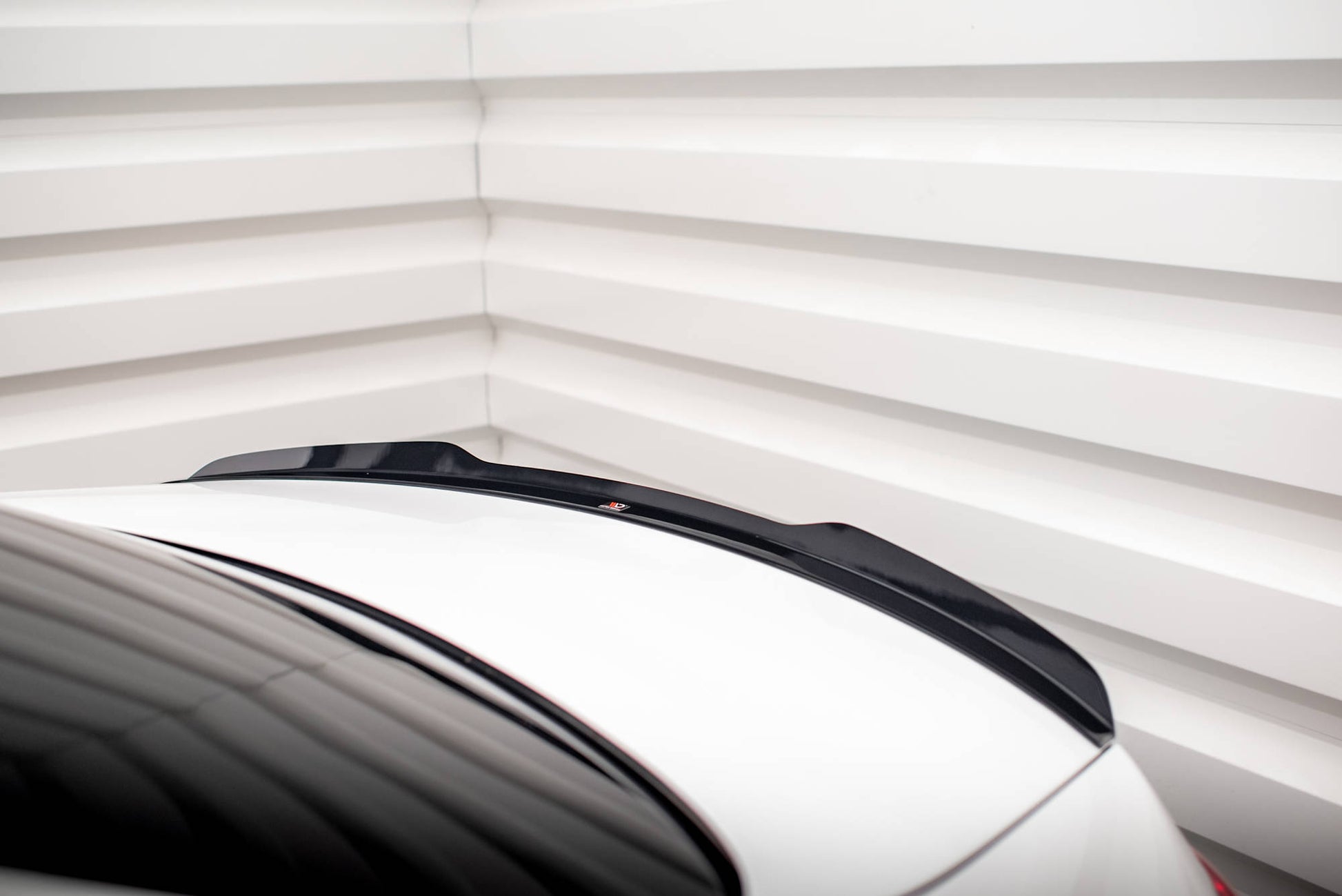 Spoiler CAP für Mercedes-Benz E Limousine AMG-Line W213 Facelift schwarz Hochglanz