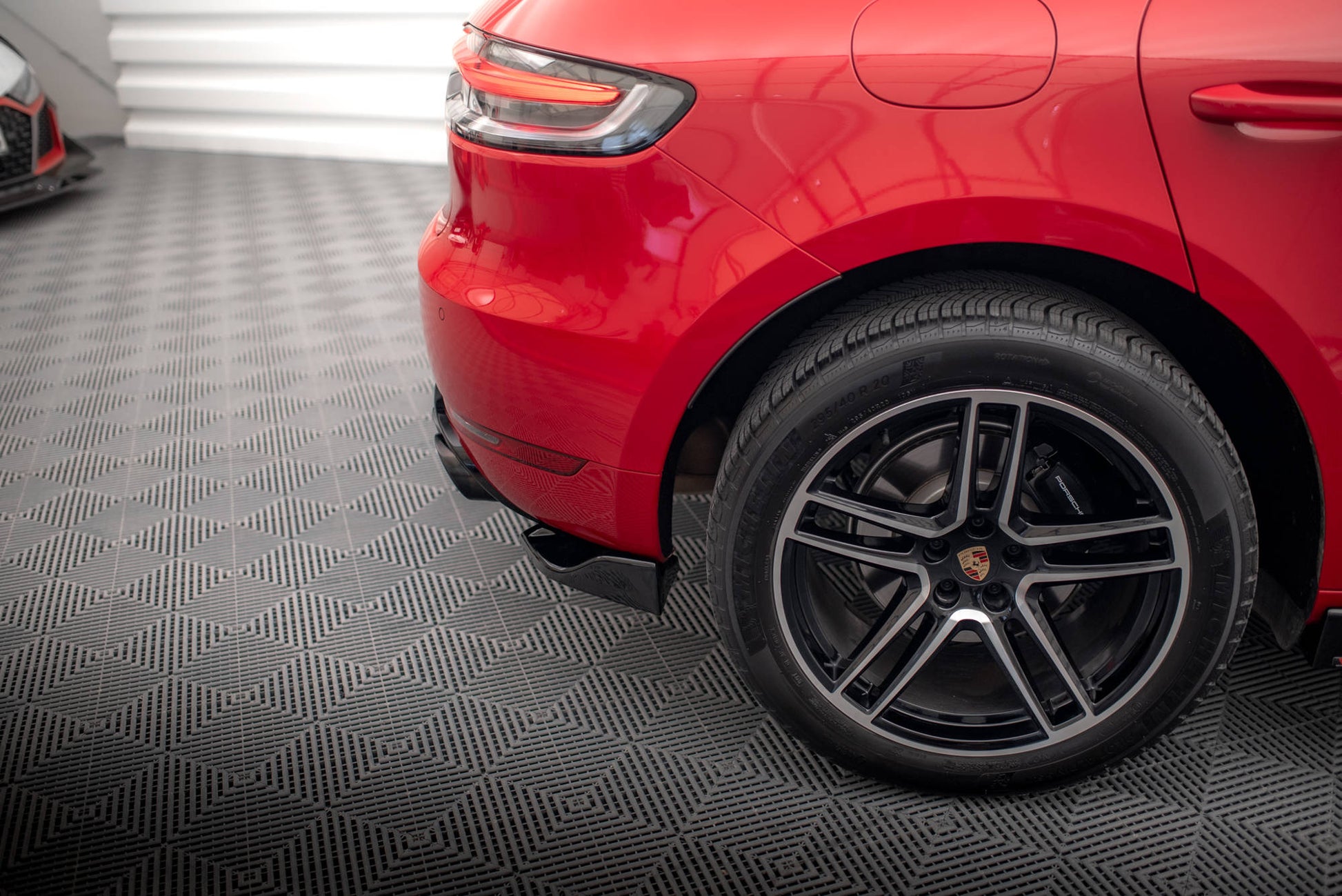 Heck Ansatz Flaps Diffusor für Porsche Macan Mk1 Facelift schwarz matt