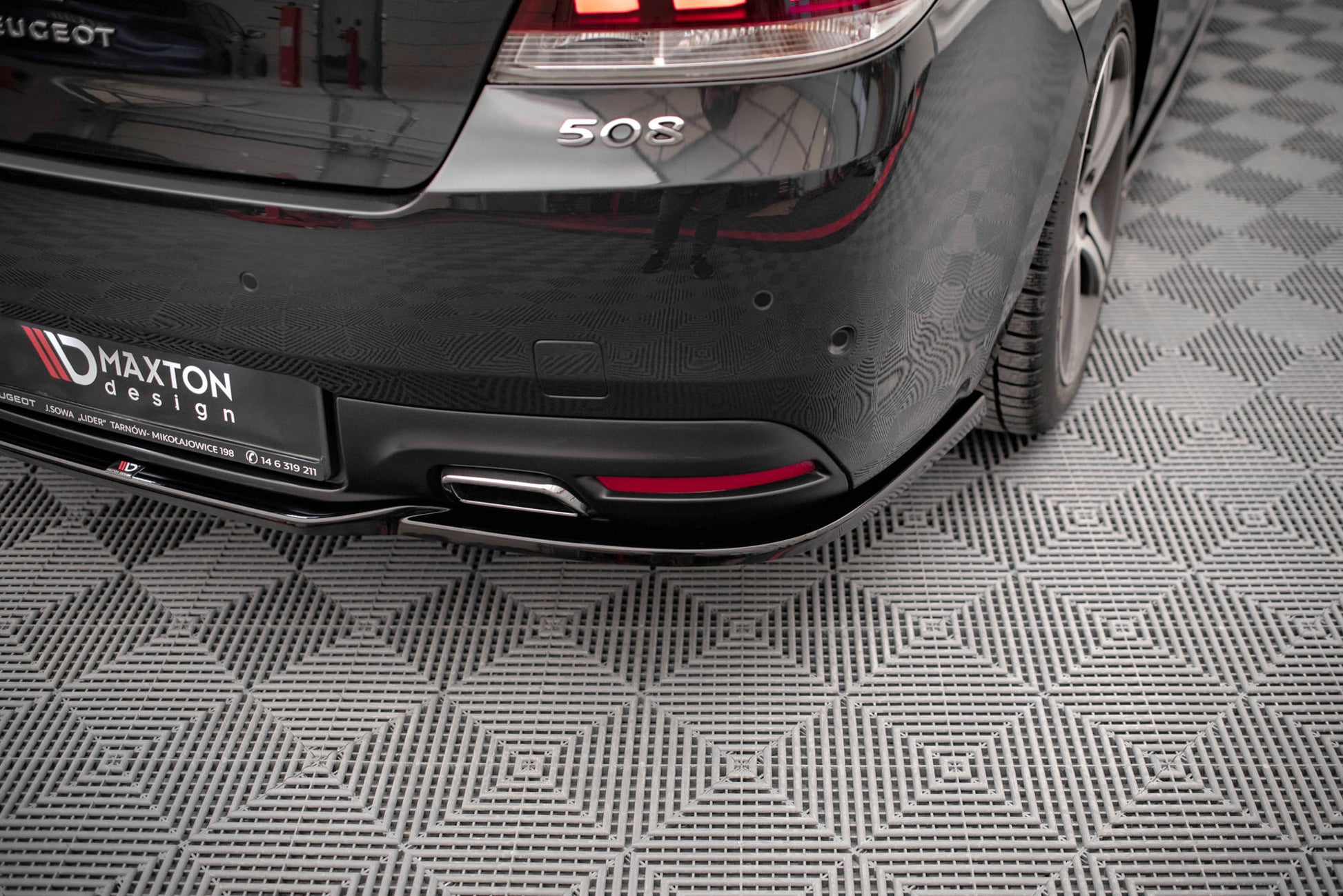 Mittlerer Diffusor Heck Ansatz für Peugeot 508 GT Mk1 Facelift Carbon Look