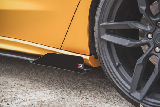 Side Flaps Ford Focus ST / ST-Line Mk4 schwarz Hochglanz