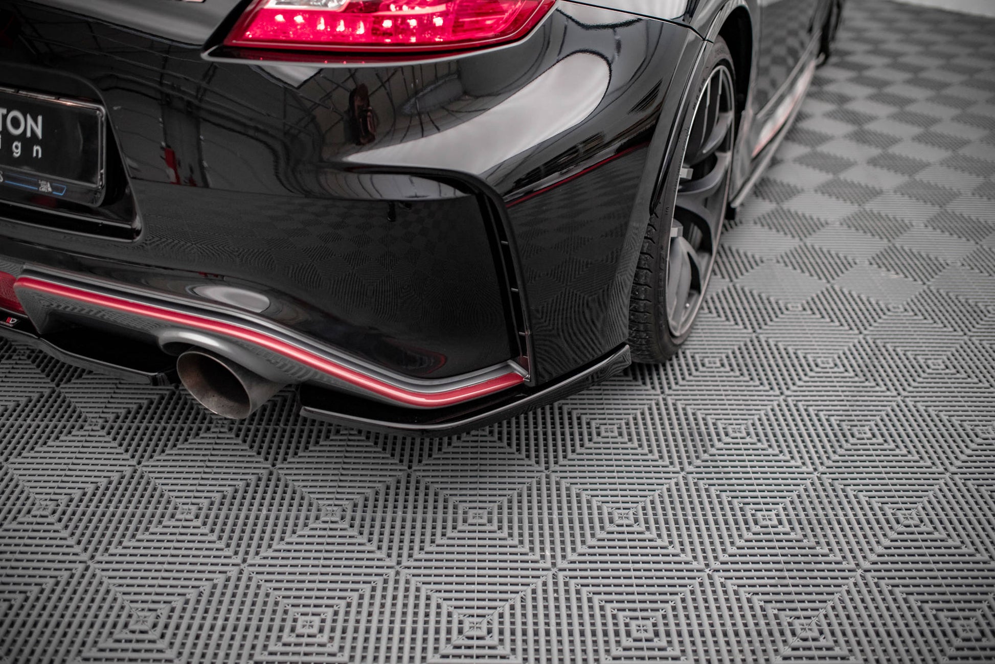 Heck Ansatz Flaps Diffusor für Nissan 370Z Nismo Facelift schwarz matt