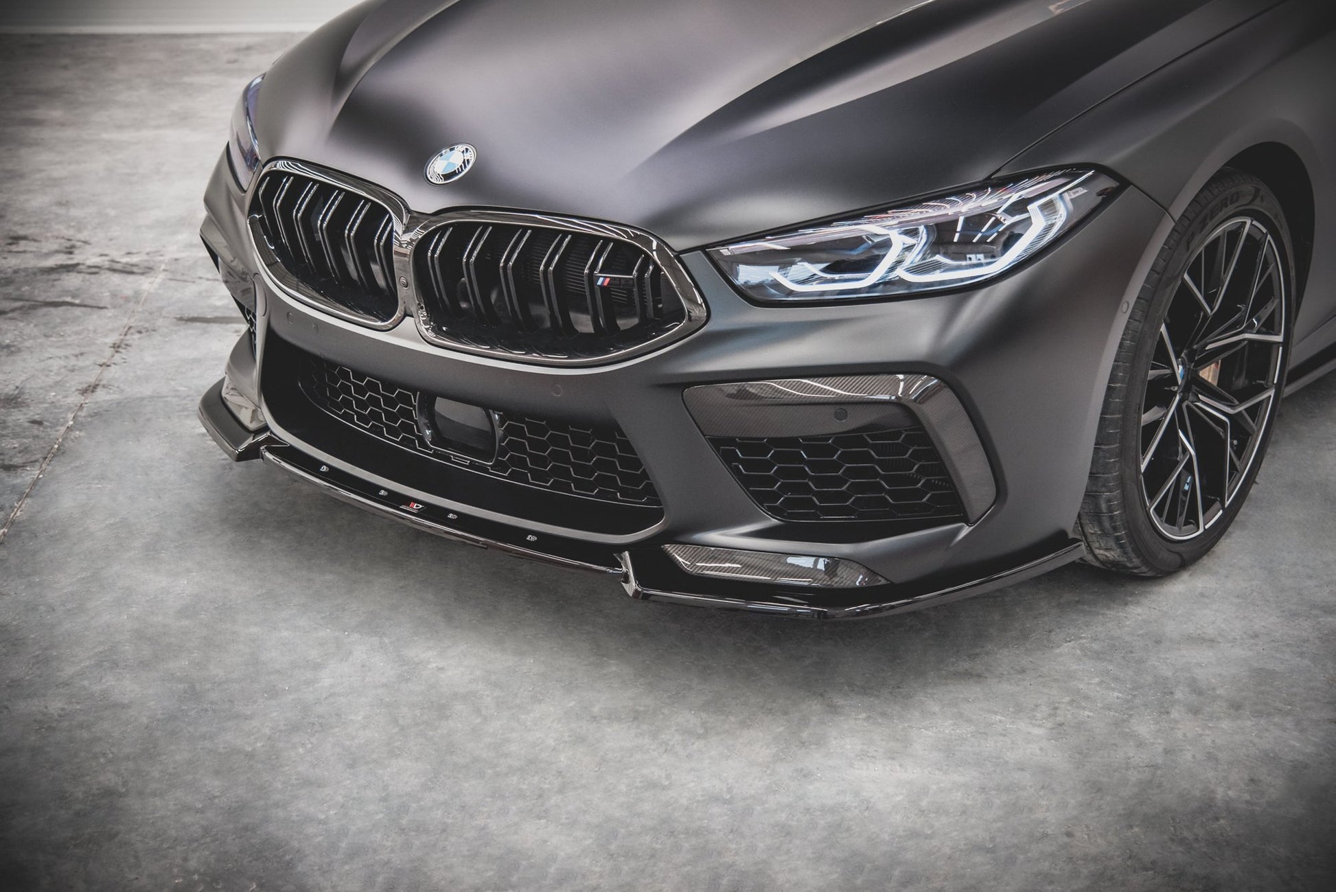 Front Ansatz V.3 für BMW M8 Gran Coupe F93 schwarz matt