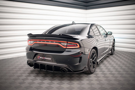 Heck Ansatz Flaps Diffusor für Dodge Charger SRT Mk7 Facelift Carbon Look