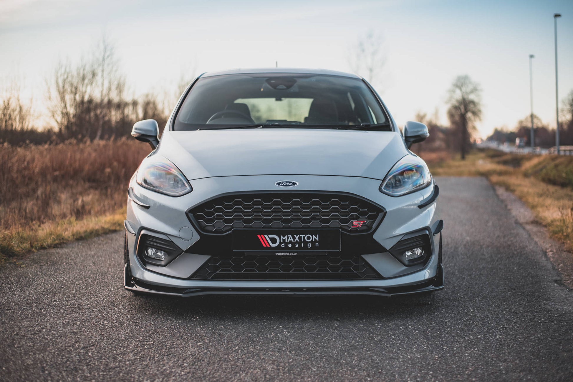 Front Grill Ford Fiesta ST Mk8 schwarz Hochglanz