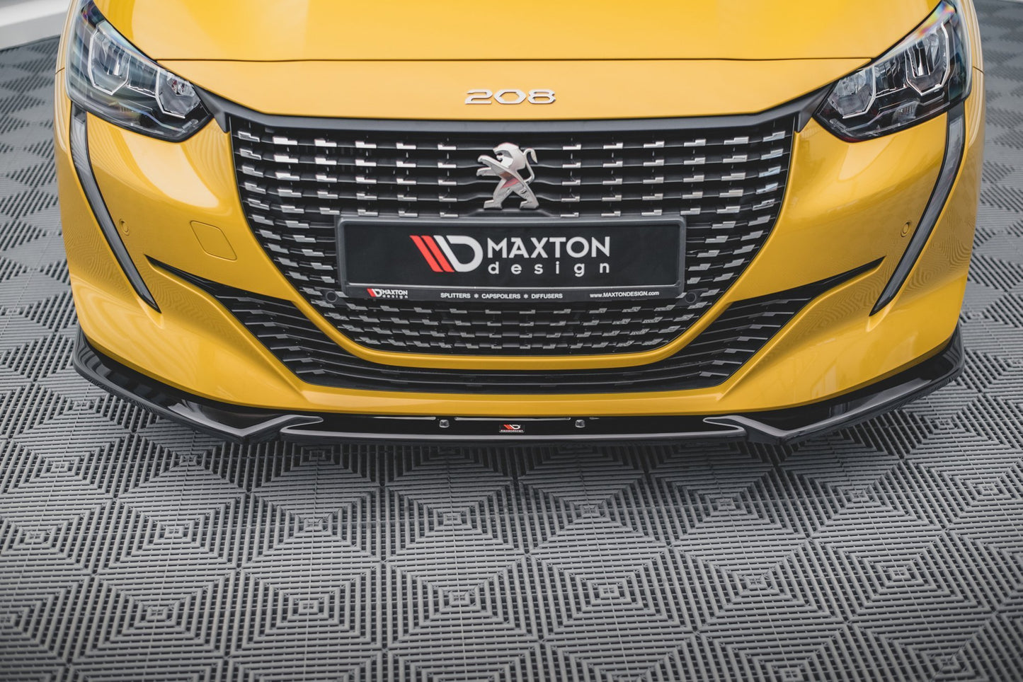 Front Ansatz V.2 für Peugeot 208 Mk2 schwarz Hochglanz
