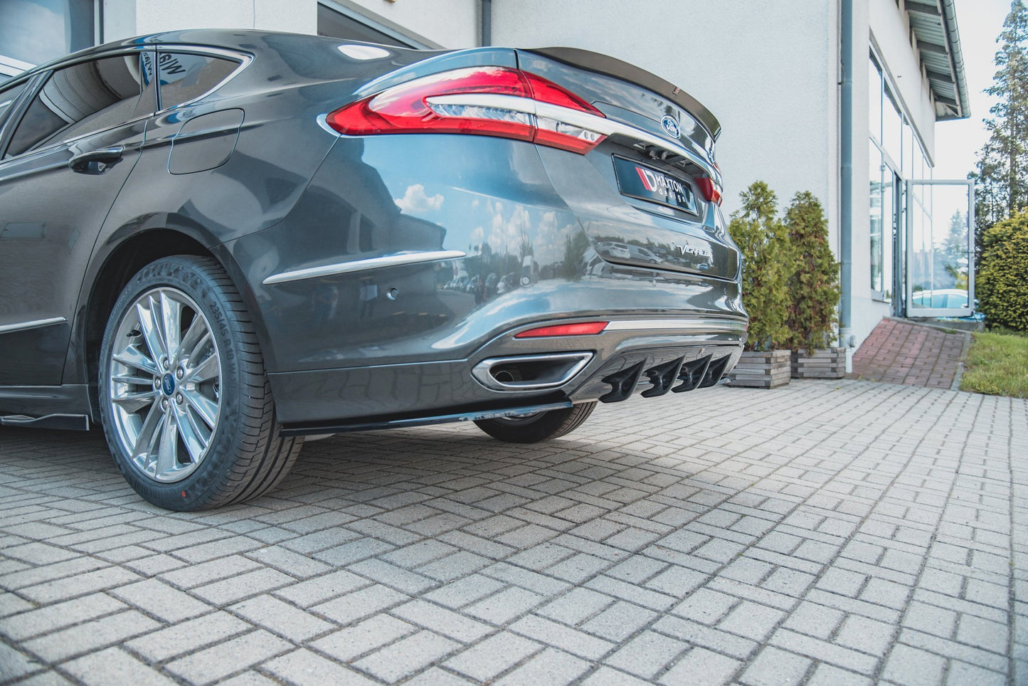 Diffusor Heck Ansatz für Ford Mondeo Vignale Mk5 Facelift schwarz matt