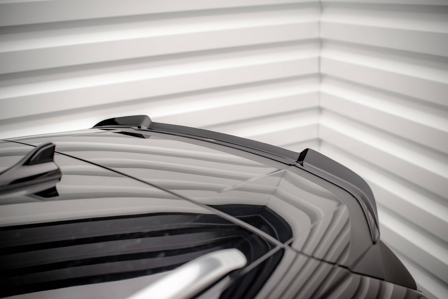 Spoiler CAP für Skoda Enyaq iV Carbon Look