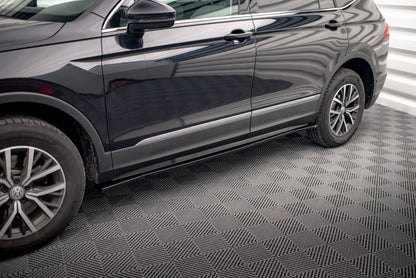 Seitenschweller Ansatz für Volkswagen Tiguan Allspace Mk2 Carbon Look