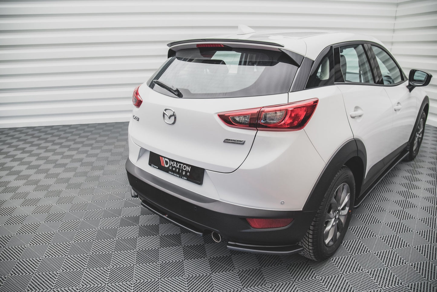 Spoiler CAP für Mazda CX-3 Carbon Look