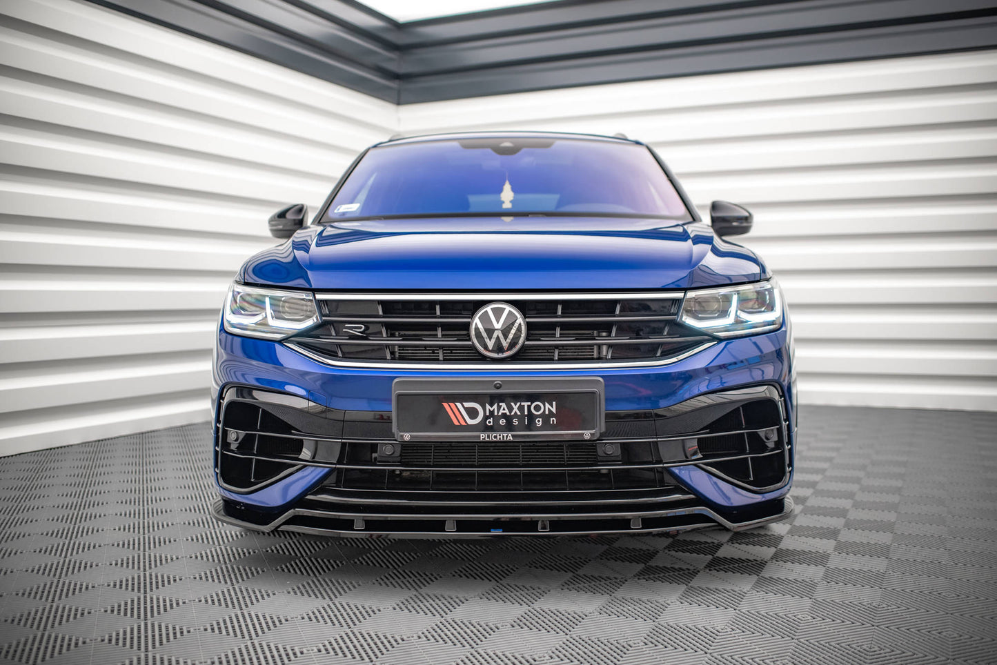 Front Ansatz V.1 für Volkswagen Tiguan R / R-Line Mk2 Facelift schwarz matt