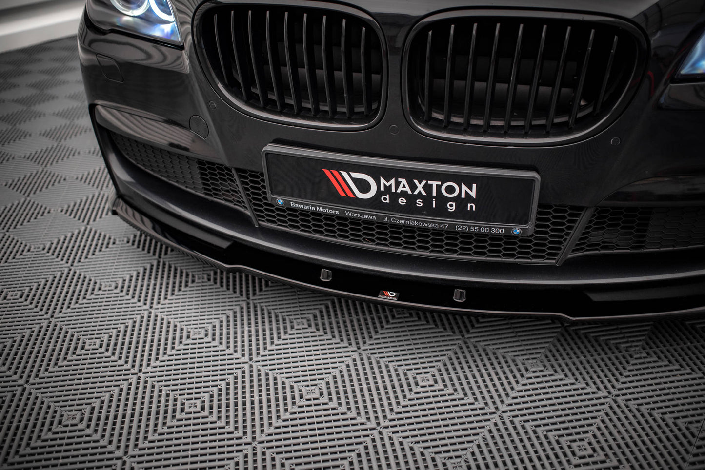 Front Ansatz V.1 für BMW 7 M-Paket F01 schwarz matt