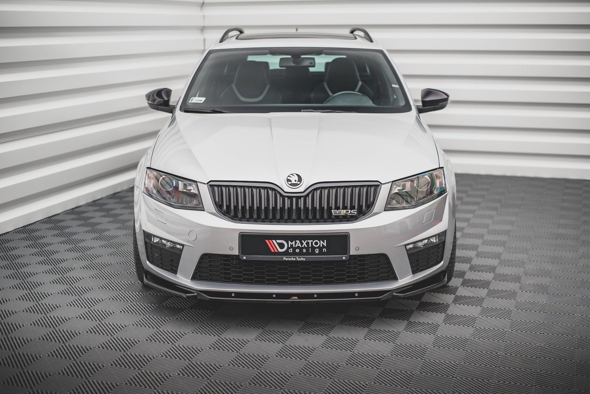 Front Ansatz V.4 für Skoda Octavia RS Mk3 schwarz matt
