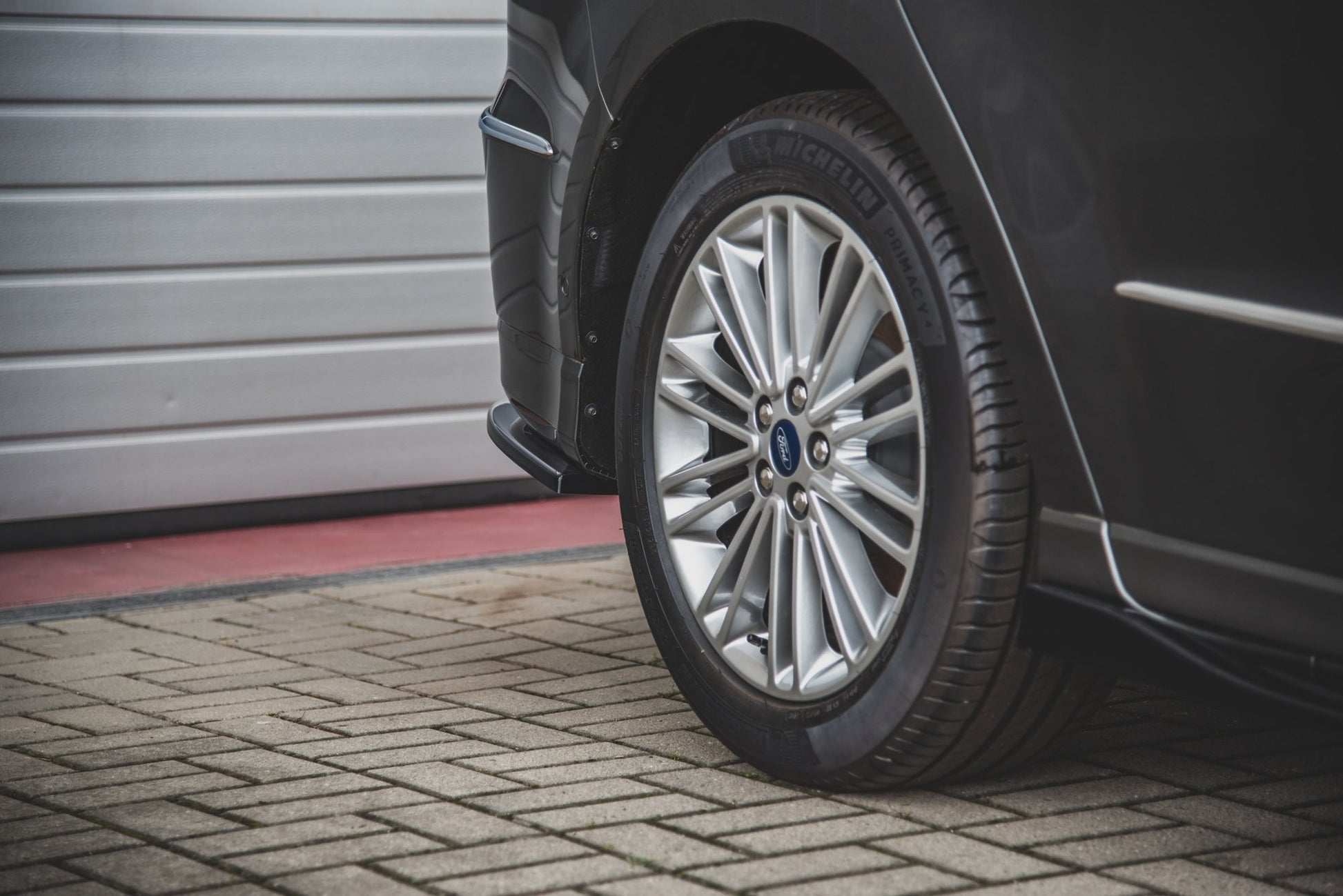 Heck Ansatz Flaps Diffusor für Ford S-Max Vignale Mk2 Facelift Carbon Look